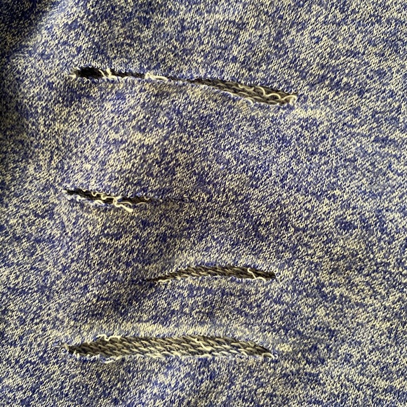 Soft off the shoulder sweatshirt - Picture 4 of 6